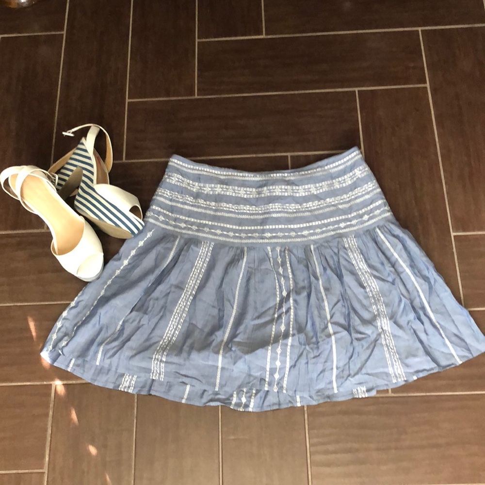 White House Black Market skirt